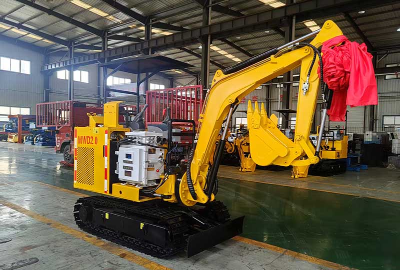 山东东达机电有限责任公司自主研发生产的MWD2.0小型挖掘机发货
